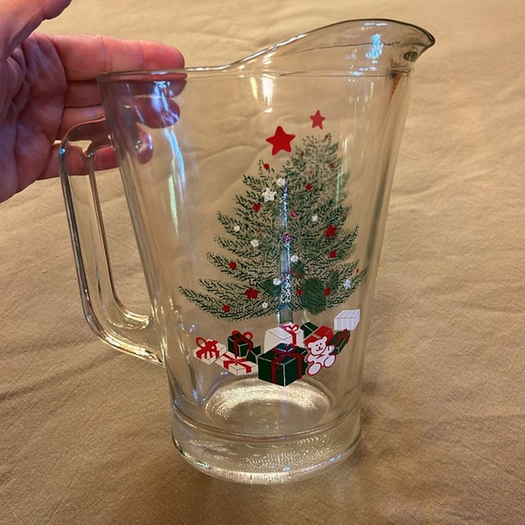 Vintage Christmas 7 Piece Beverage Set by Crisa - 1 Pitcher & 6 Glasses #7505 - Picture 13 of 14